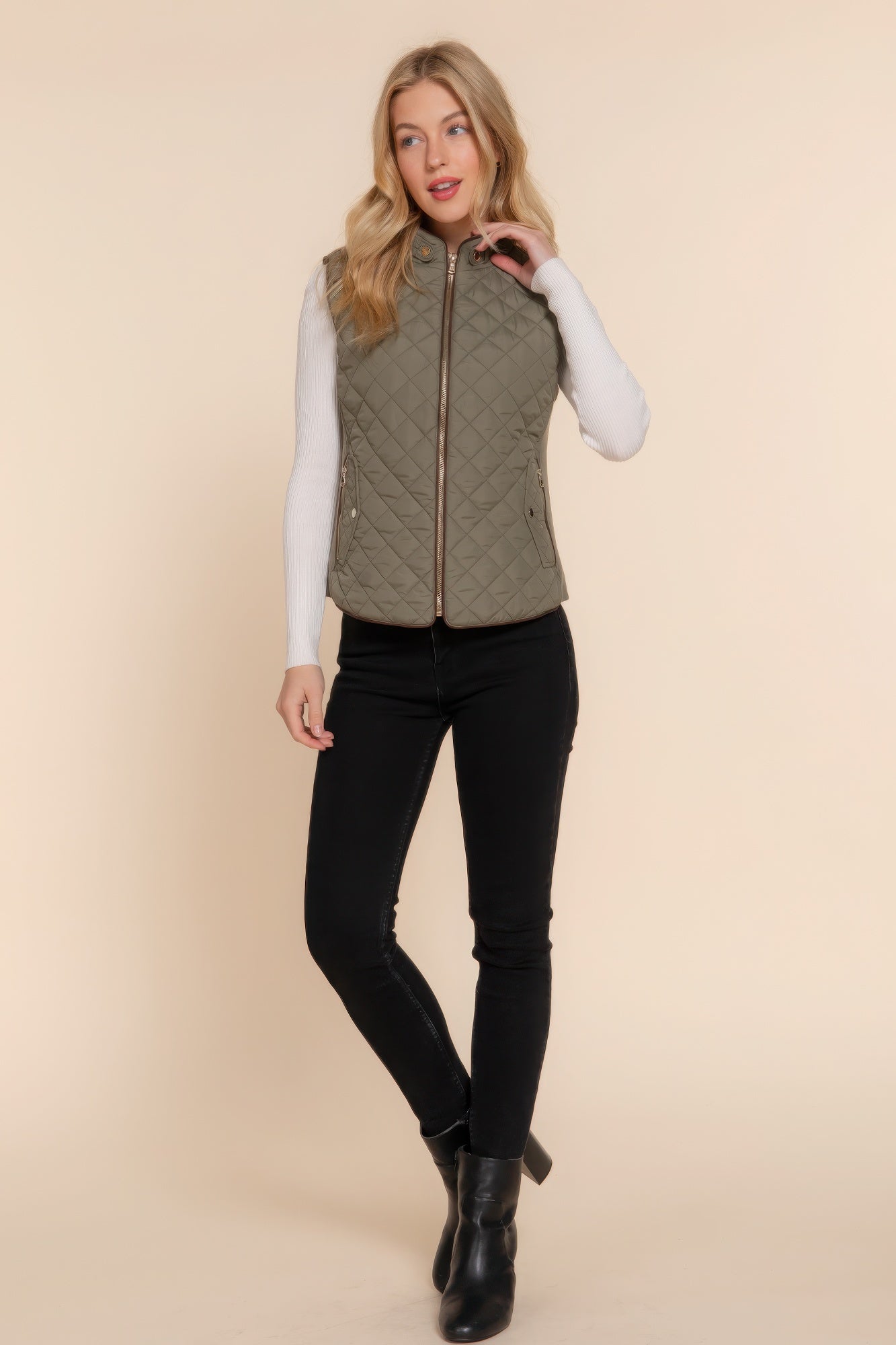 Suede Piping Quilted Padding Vest